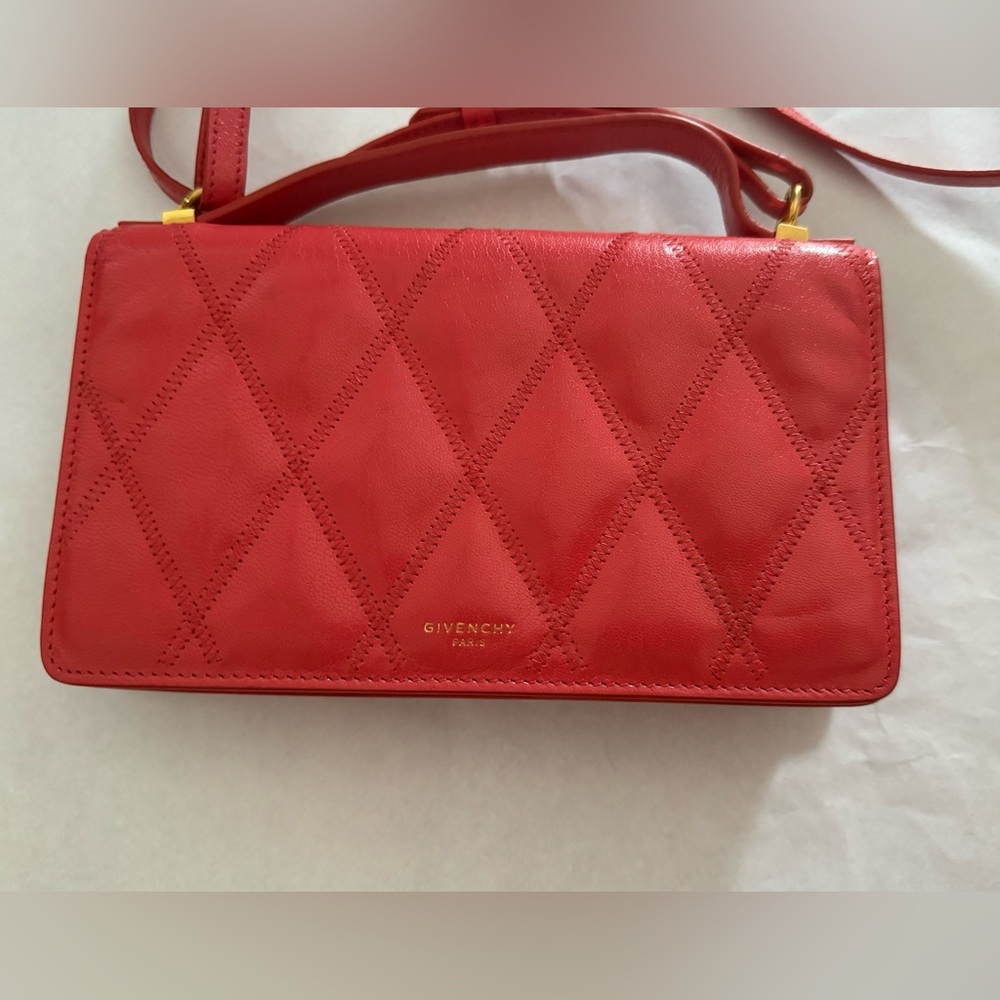 Givenchy Goatskin Quilted GV3 Strap Wallet Pink Peach